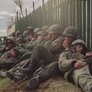 Foto Iluminados pelo Fogo