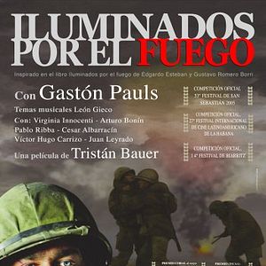 Foto Iluminados pelo Fogo