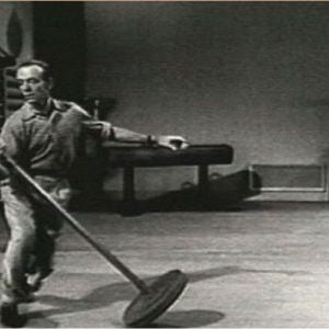 Foto Nós Que Aqui Estamos Por Vós Esperamos