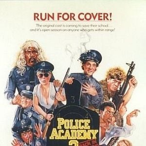 Foto Loucademia de Polícia 3 - De Volta ao Treinamento