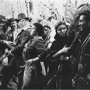 Foto Por Quem os Sinos Dobram