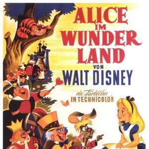 Foto Alice no País das Maravilhas