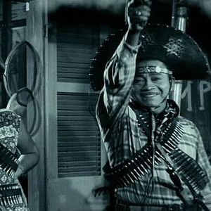 Foto O Homem que Engarrafava Nuvens