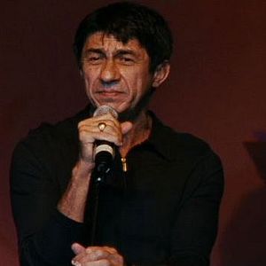 Foto O Homem que Engarrafava Nuvens