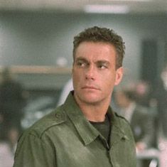 Foto Soldado Universal - O Retorno