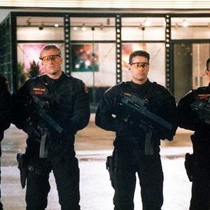 Foto Soldado Universal - O Retorno