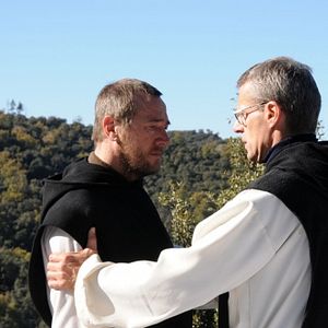 Foto Homens e Deuses