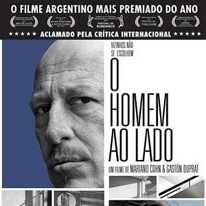Foto O Homem ao Lado