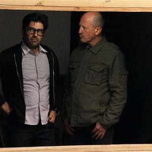 Foto O Homem ao Lado