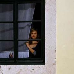 Foto Singularidades de uma Rapariga Loira