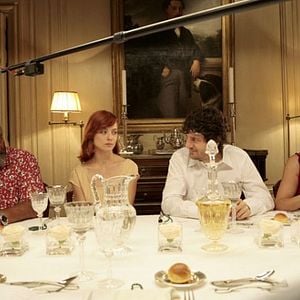 Foto Estranhos Normais