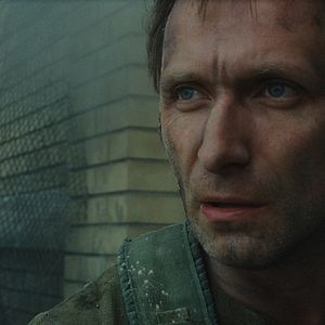 Foto Na Terra de Amor e Ódio