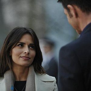 Foto Sarah Shahi