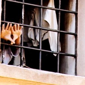 Foto O Prisioneiro da Grade de Ferro