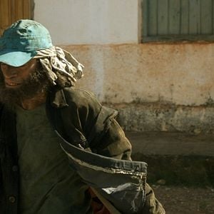 Foto O Homem Mau Dorme Bem