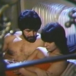 Foto Aluga-se Moças