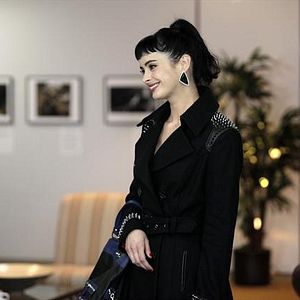 Foto Don't Trust The B---- in Apartment 23