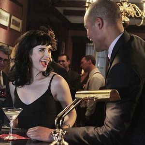 Foto Don't Trust The B---- in Apartment 23