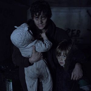 Foto Aneurin Barnard