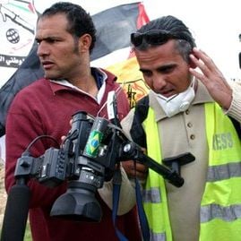 Foto Cinco Câmeras Quebradas