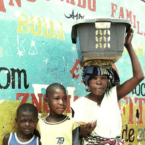 Foto Cartas para Angola