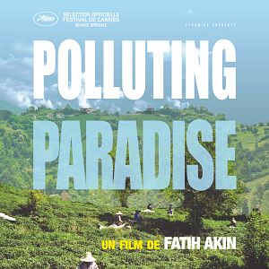 Foto Der Müll im Garten Eden