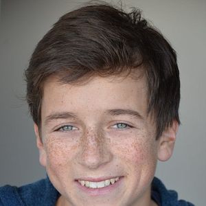 Foto Skyler Gisondo