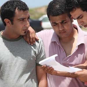 Foto Uma Garrafa no Mar de Gaza