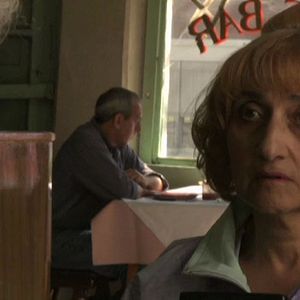 Foto Querida, Vou Comprar Cigarros e Já Volto