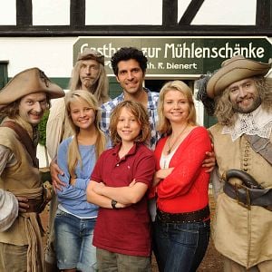 Foto Ninguém Segura Esses Fantasmas