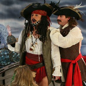 Foto Curtindo a Casa Alheia