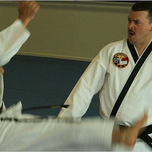 Foto Metendo os Pés pelas Mãos