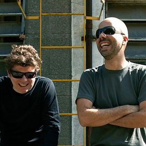 Foto Titãs - A Vida Até Parece uma Festa