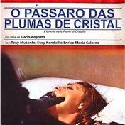 Foto O Pássaro das Plumas de Cristal