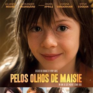 Foto Pelos Olhos de Maisie