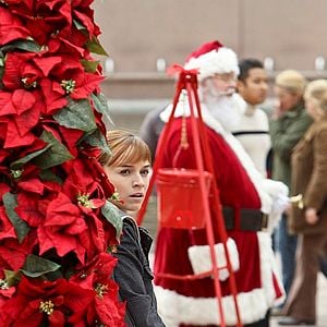 Foto Renee Felice Smith