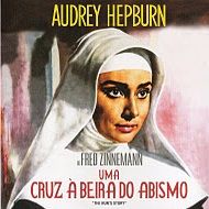Foto Uma Cruz à Beira do Abismo
