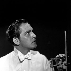 Foto O Médico e o Monstro