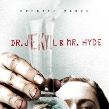 Foto O Médico e o Monstro