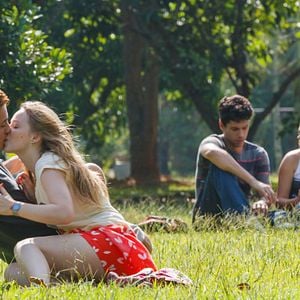 Foto Confissões de Adolescente