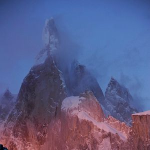 Foto Cerro Torre: A Snowball's Chance in Hell