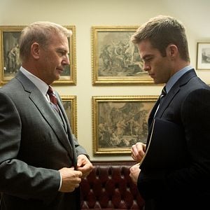 Foto Operação Sombra - Jack Ryan