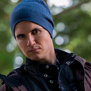 Foto Robbie Amell