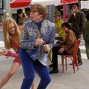 Foto Austin Powers - O Agente "Bond" Cama