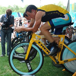 Foto A Mentira Armstrong