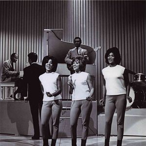 Foto A um Passo do Estrelato