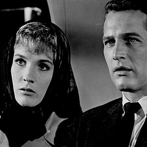 Foto Cortina Rasgada