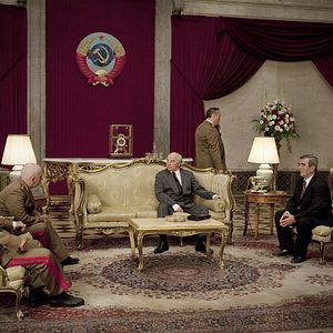 Foto O Centenário que Fugiu Pela Janela e Desapareceu