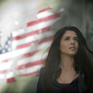 Foto Marie Avgeropoulos