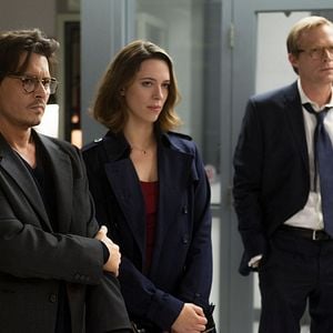 Foto Transcendence - A Revolução